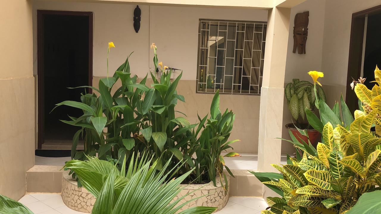 Résidence la Suite Saint Louis Exterior foto